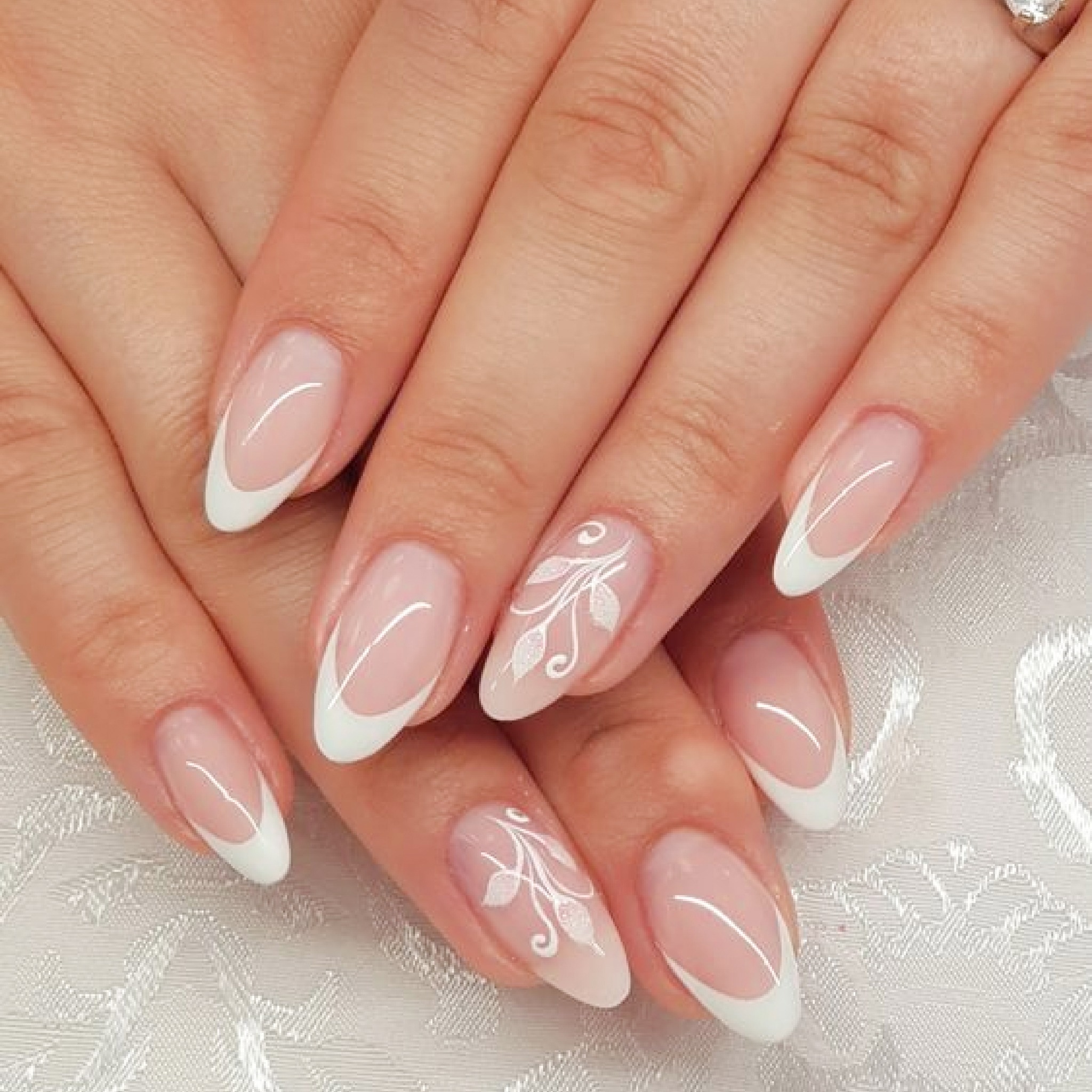 Shellac Manicure/ Pedicure